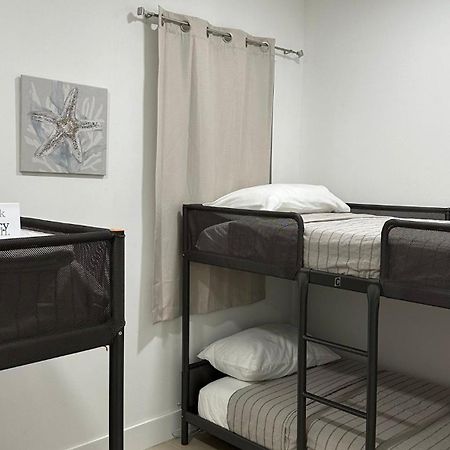 203 Miami Shared Rooms For Men Central Comfortable, Affordable Kültér fotó