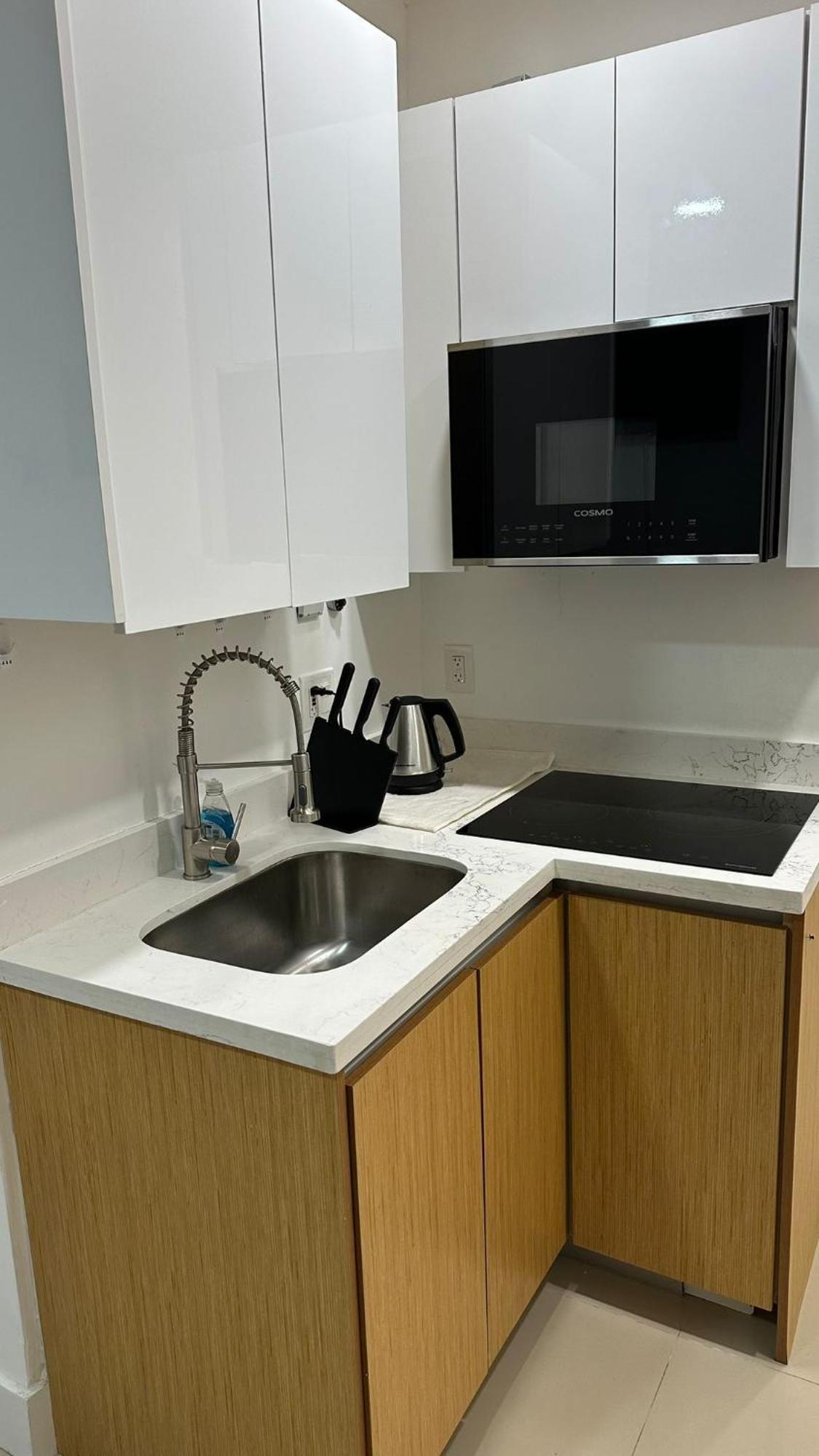 203 Miami Shared Rooms For Men Central Comfortable, Affordable Kültér fotó